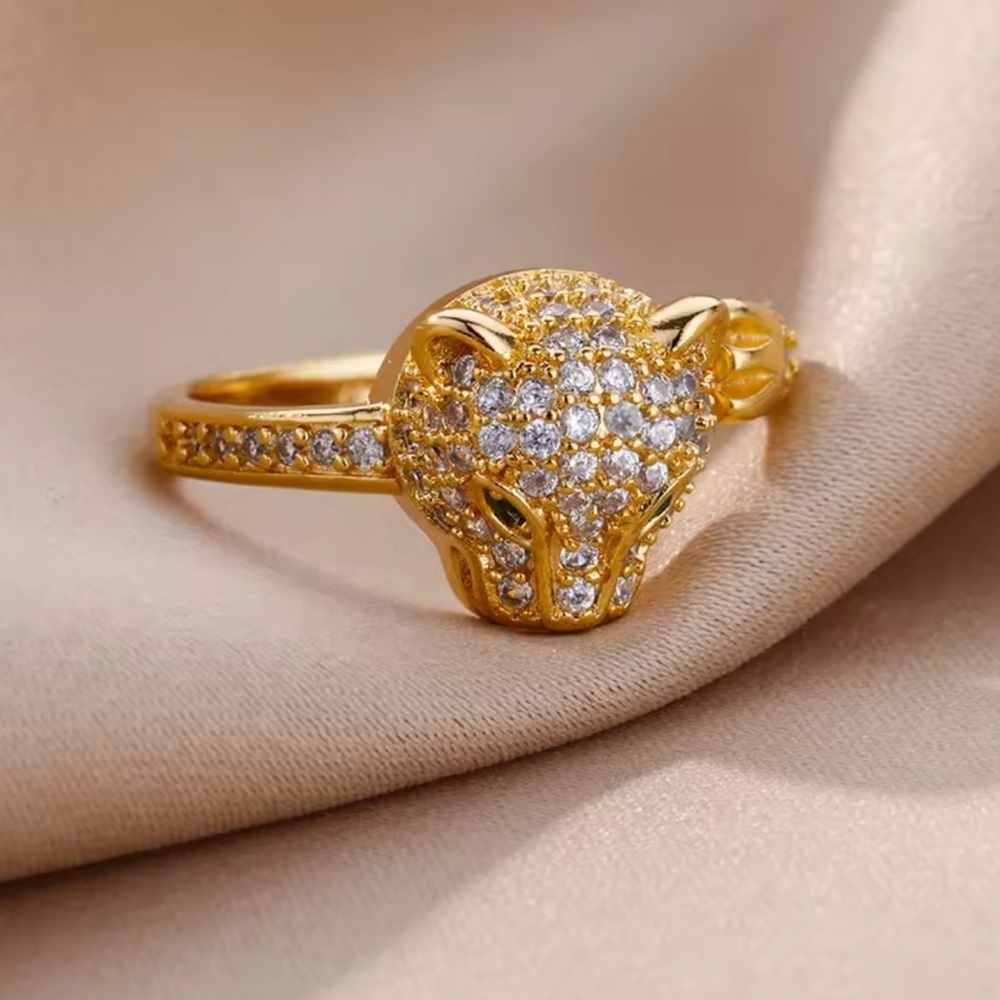 Golden Panther Emerald Eyes Ring - Picture 3 of 7